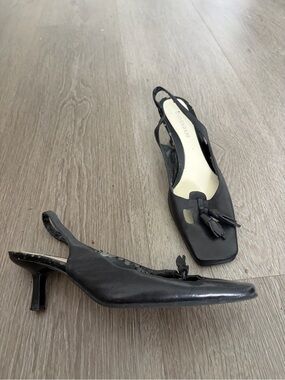 Enzo angiolini Black Leather Slingback Kitten Heel with Tassel